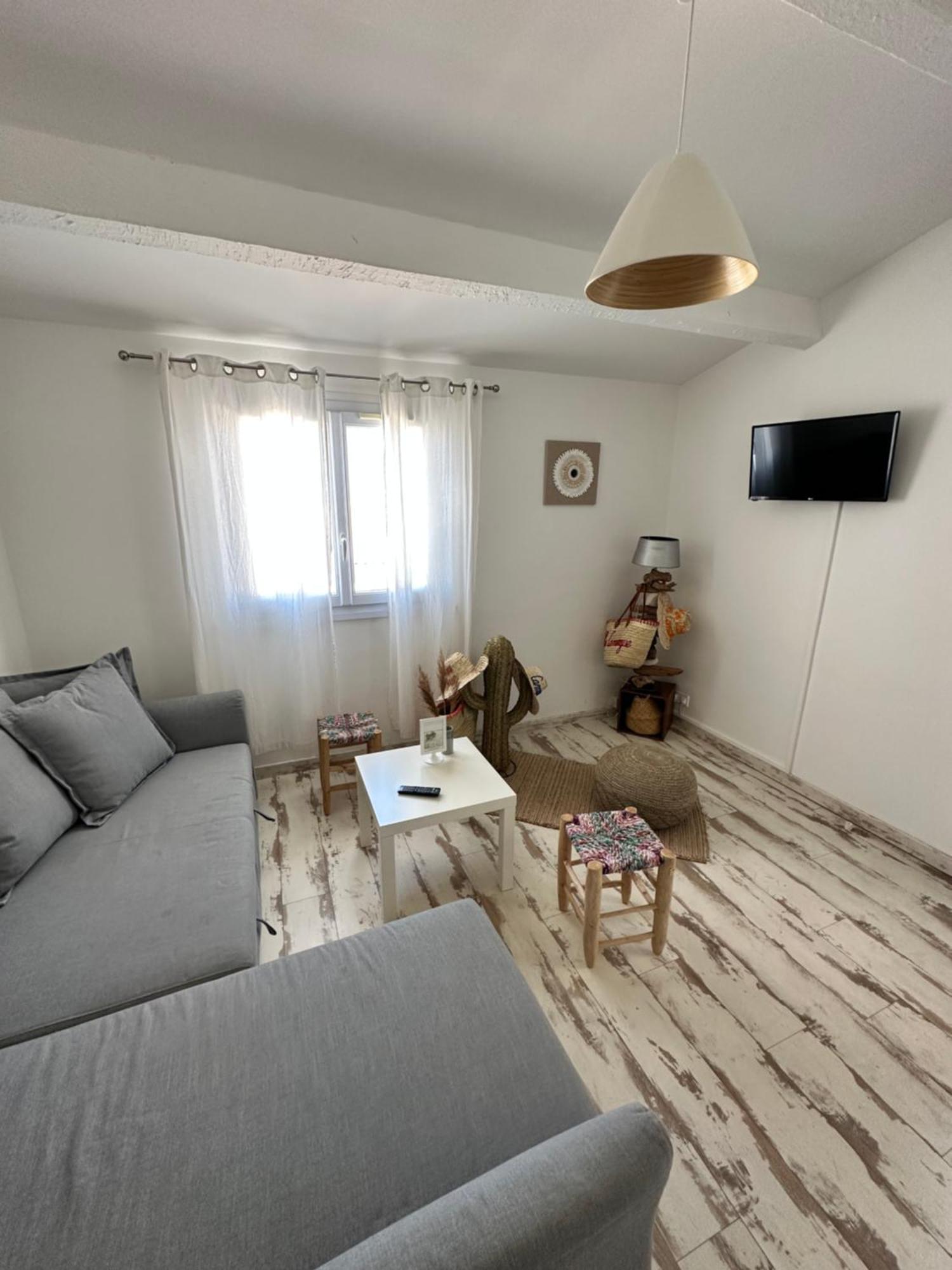 Appartement Cosy Le Boheme, A 300M Des Plages Locamargue Saintes-Maries-de-la-Mer Bagian luar foto